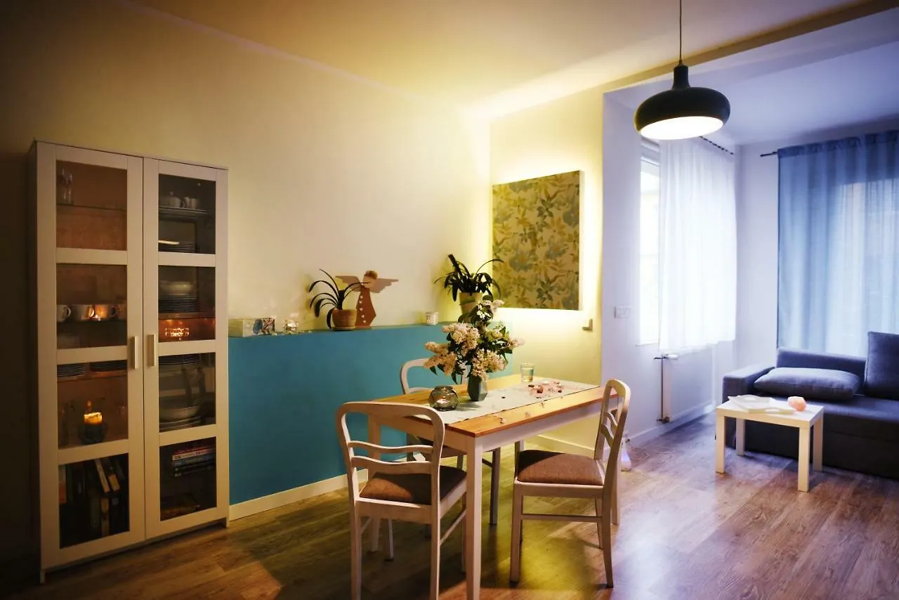 Blue Apartament Lubon Apartment